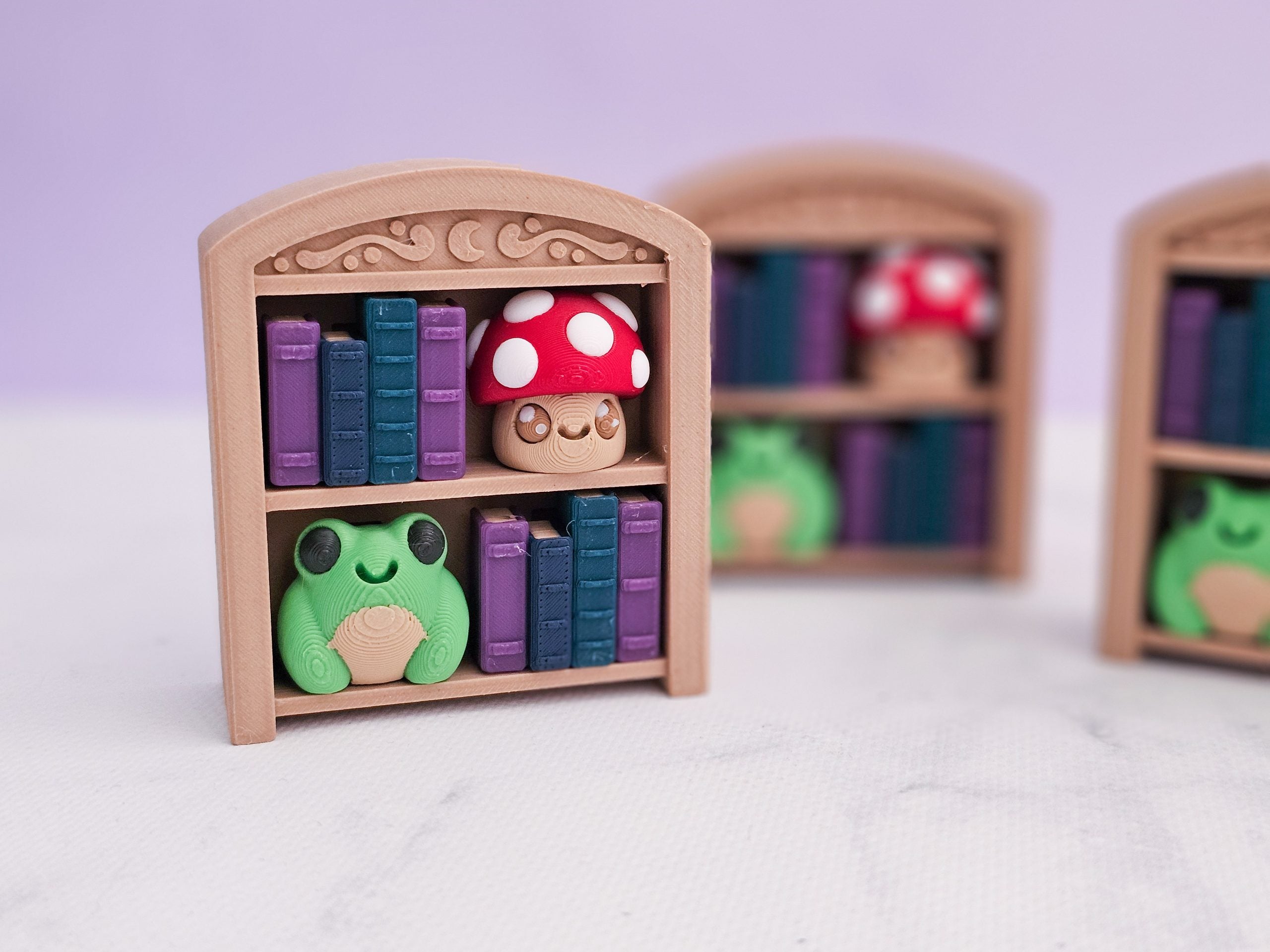 Bookshelf Clicker image 0